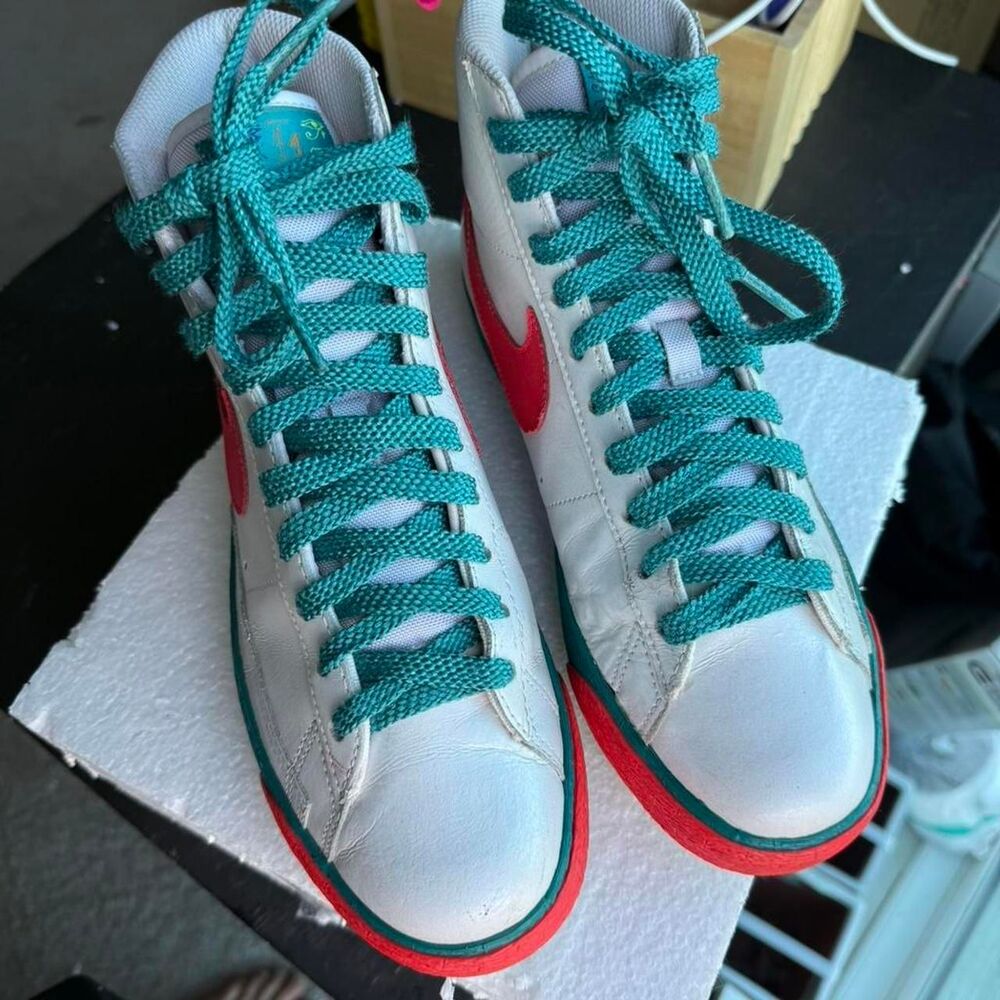 Nike Women's multi Trainers - Picture 2 of 8